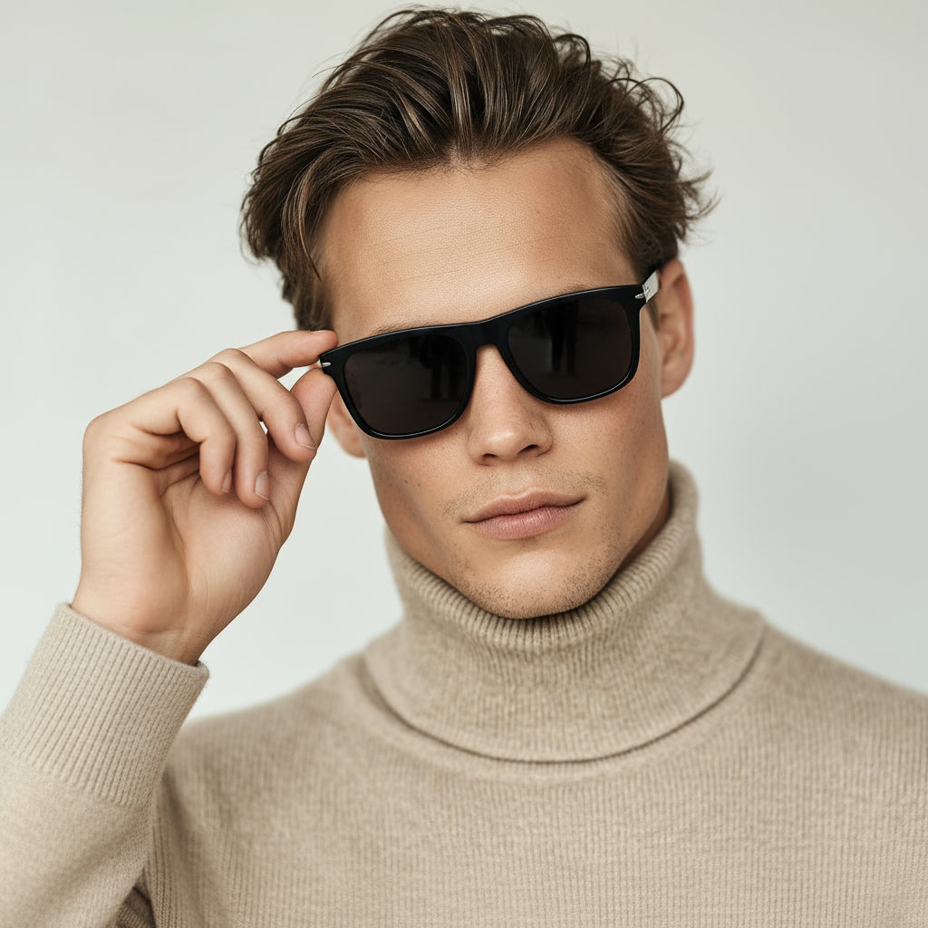Classical square black sunglasses